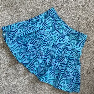 Wavy Pattern Skirt